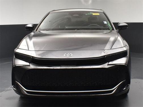 2024 Toyota Crown Limited
