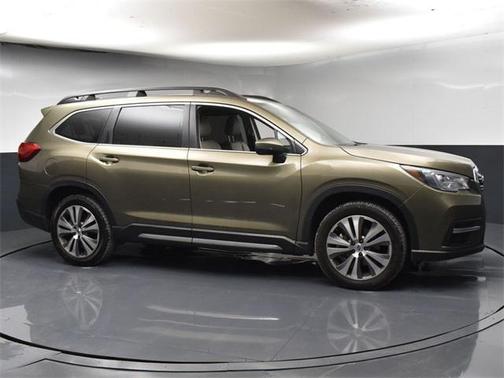 2022 Subaru Ascent Limited 8-Passenger
