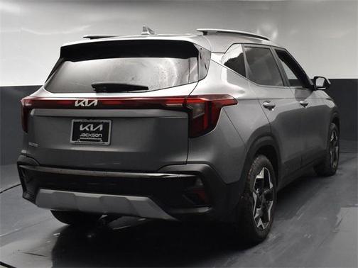 2025 Kia Seltos EX