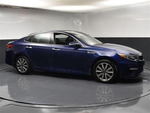 2019 Kia Optima EX