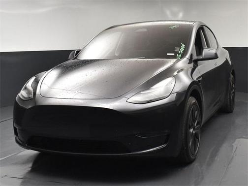 2024 Tesla Model Y Long Range Dual Motor All-Wheel Drive