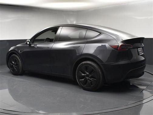 2024 Tesla Model Y Long Range Dual Motor All-Wheel Drive