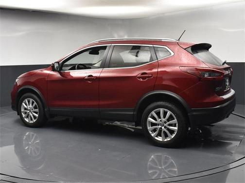 2022 Nissan Rogue Sport SV
