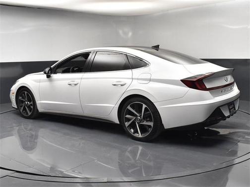 2022 Hyundai SONATA SEL Plus