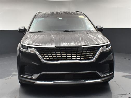 2022 Kia Carnival SX