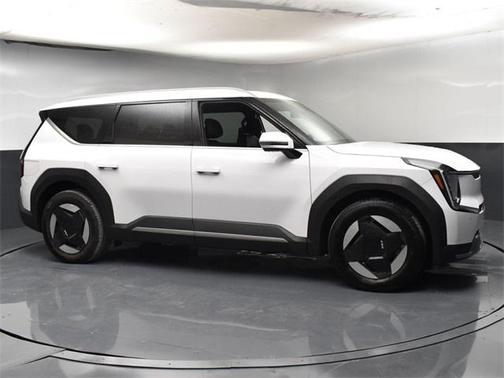 2025 Kia EV9 Wind