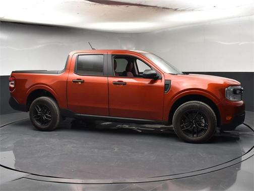 2024 Ford Maverick XL