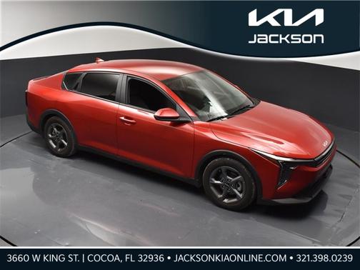 2025 Kia K4 LXS
