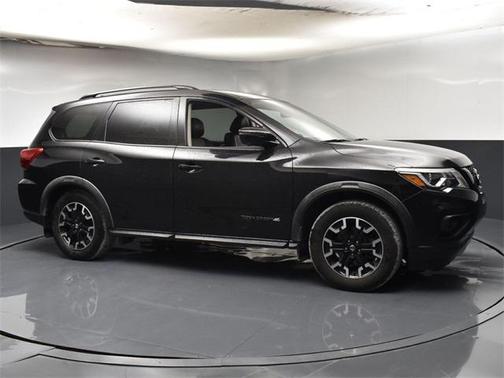 2020 Nissan Pathfinder SL 2WD