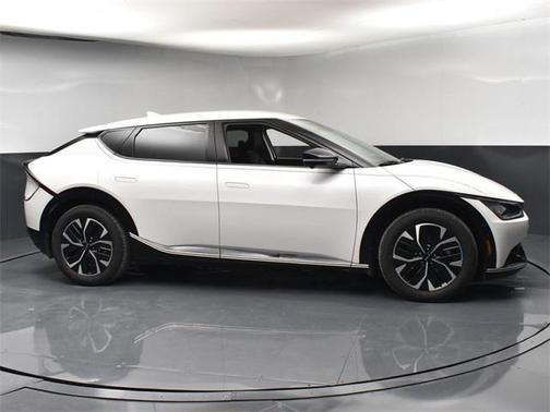 2024 Kia EV6 Wind
