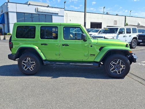 Mojito! Clearcoat 2026 Jeep Wrangler Sahara