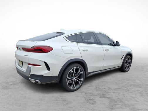 Alpine White 2023 BMW X6 xDrive40i