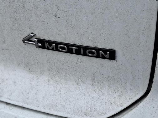 2023 Volkswagen Atlas Cross Sport 2.0T SE w/Technology