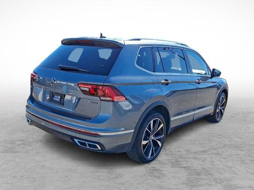 2024 Volkswagen Tiguan 2.0T SEL R-Line