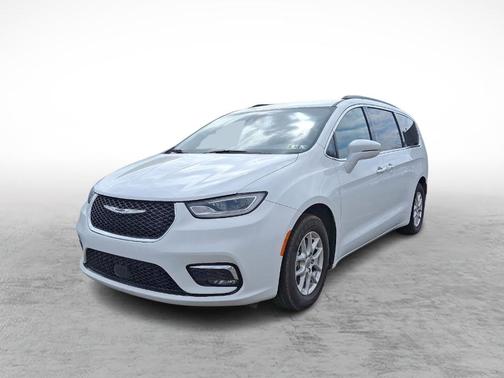 2022 Chrysler Pacifica Touring-L