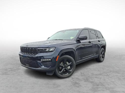 Midnight Sky 2024 Jeep Grand Cherokee Limited