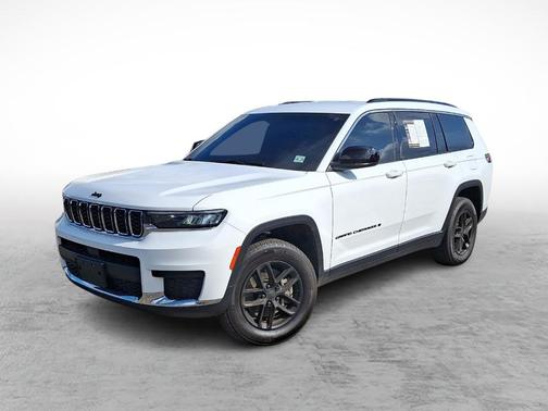 Bright White Clearcoat 2024 Jeep Grand Cherokee L Laredo