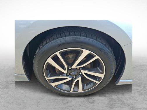 Ice Silver Metallic 2018 Subaru Legacy 2.5i Sport