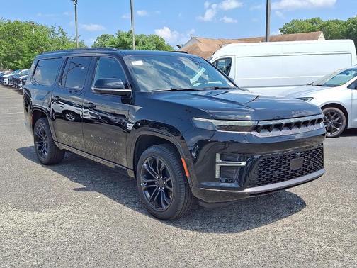 Gloss Black 2026 Jeep Grand Wagoneer L Summit