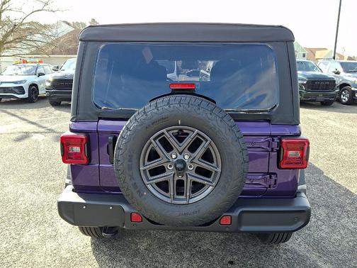 REIGN EXTERIOR PAINT 2026 Jeep Wrangler Sport