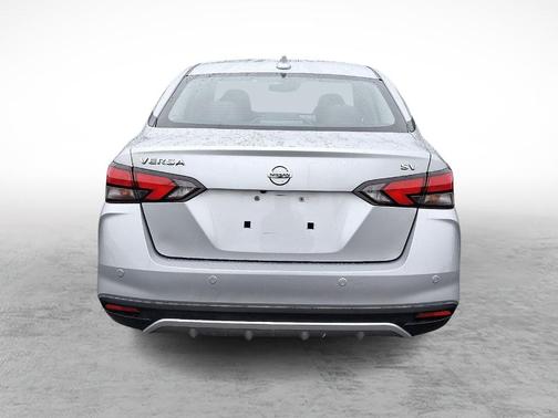2021 Nissan Versa 1.6 SV