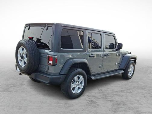 2022 Jeep Wrangler Unlimited Sport