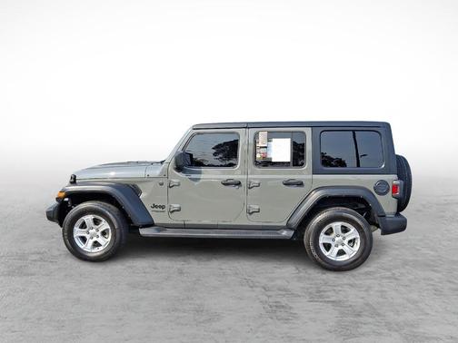 2022 Jeep Wrangler Unlimited Sport