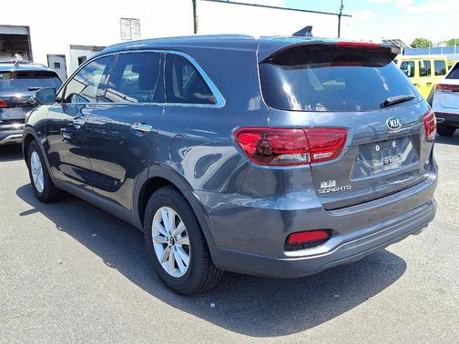 2019 Kia Sorento LX
