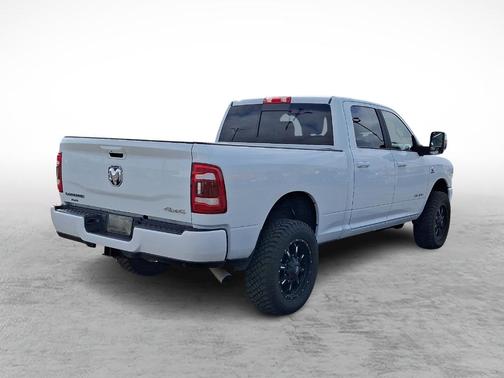 Bright White Clearcoat 2024 RAM 2500 Laramie