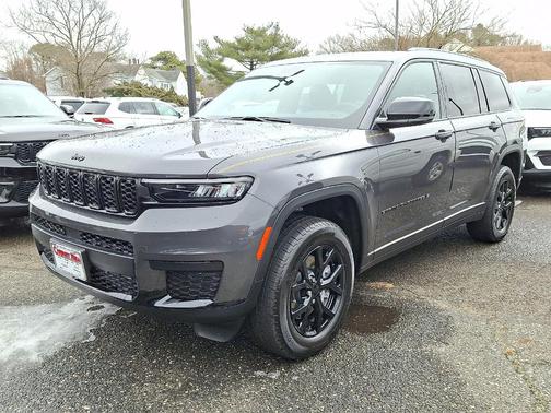 2025 Jeep Grand Cherokee L Laredo