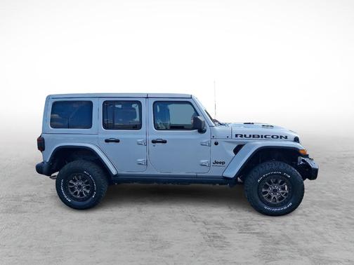 Silver Zynith Clearcoat 2023 Jeep Wrangler Rubicon 392