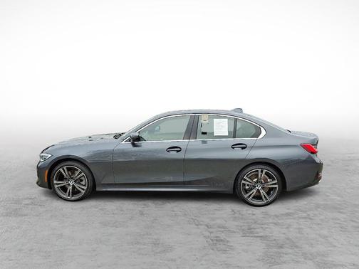 2021 BMW 330 i xDrive