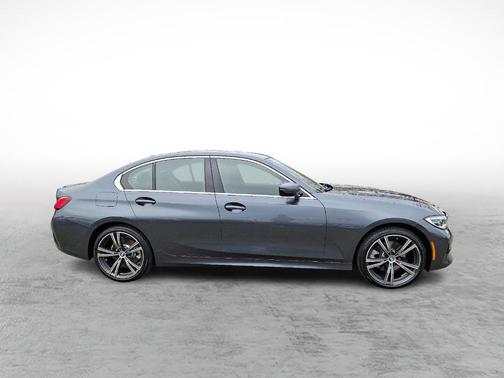 2021 BMW 330 i xDrive