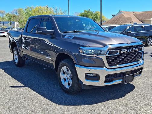 Granite Crystal Clearcoat Metallic 2026 RAM 1500 Big Horn/Lone Star