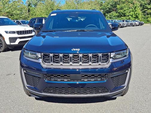 Fathom Blue Pearlcoat 2027 Jeep Grand Cherokee L Limited