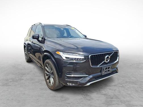 Onyx Black Metallic 2018 Volvo XC90 T5 Momentum