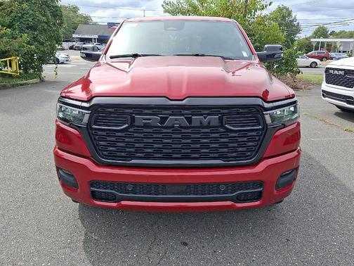 Molten Red Pearlcoat 2027 RAM 1500 Big Horn/Lone Star
