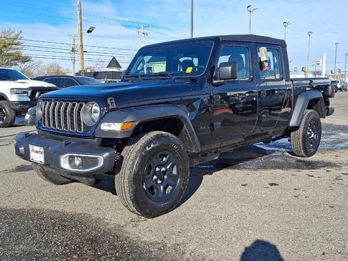 2026 Jeep Gladiator Sport