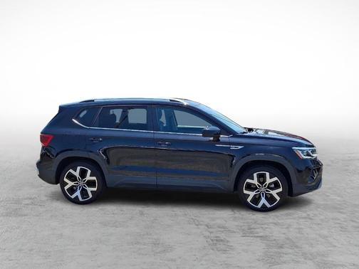 2022 Volkswagen Taos 1.5T SEL
