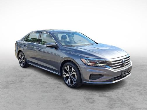2022 Volkswagen Passat 2.0T SE