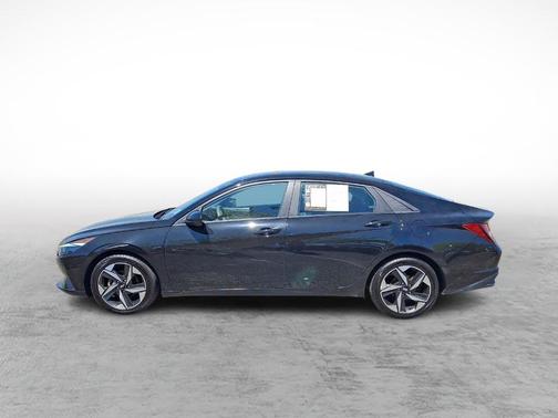 Phantom Black 2023 Hyundai ELANTRA SEL