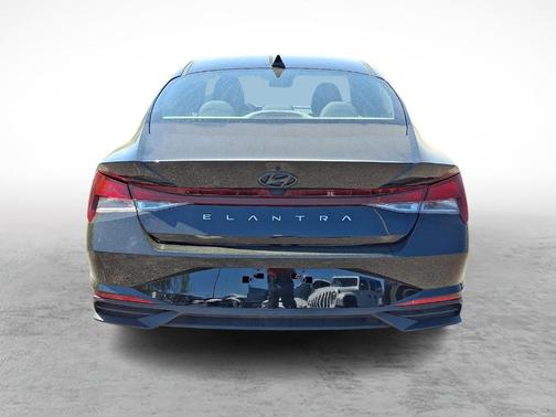 Phantom Black 2023 Hyundai ELANTRA SEL