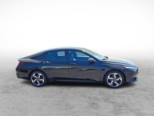 Phantom Black 2023 Hyundai ELANTRA SEL