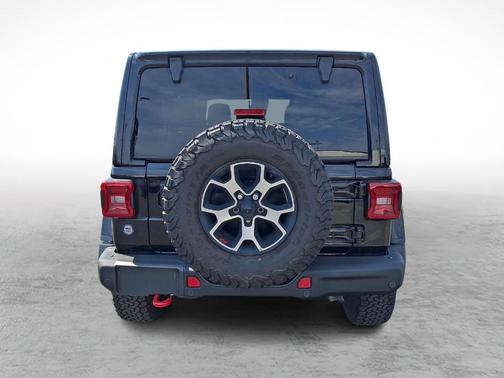 Black Clearcoat 2022 Jeep Wrangler Unlimited Rubicon