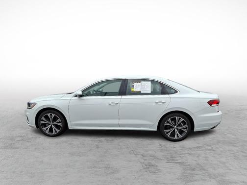 2021 Volkswagen Passat 2.0T SE