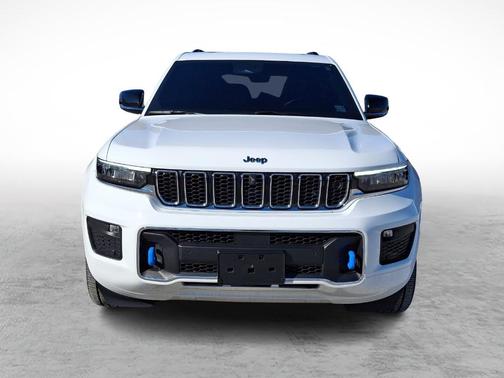 2022 Jeep Grand Cherokee 4xe Overland