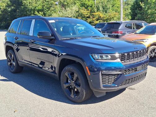 Fathom Blue Pearlcoat 2027 Jeep Grand Cherokee Limited