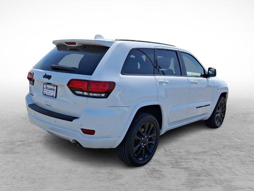 2022 Jeep Grand Cherokee WK Laredo