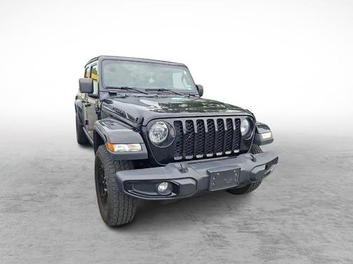 Black Clearcoat 2023 Jeep Gladiator Sport