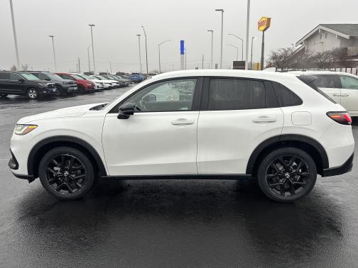 2023 Honda HR-V 